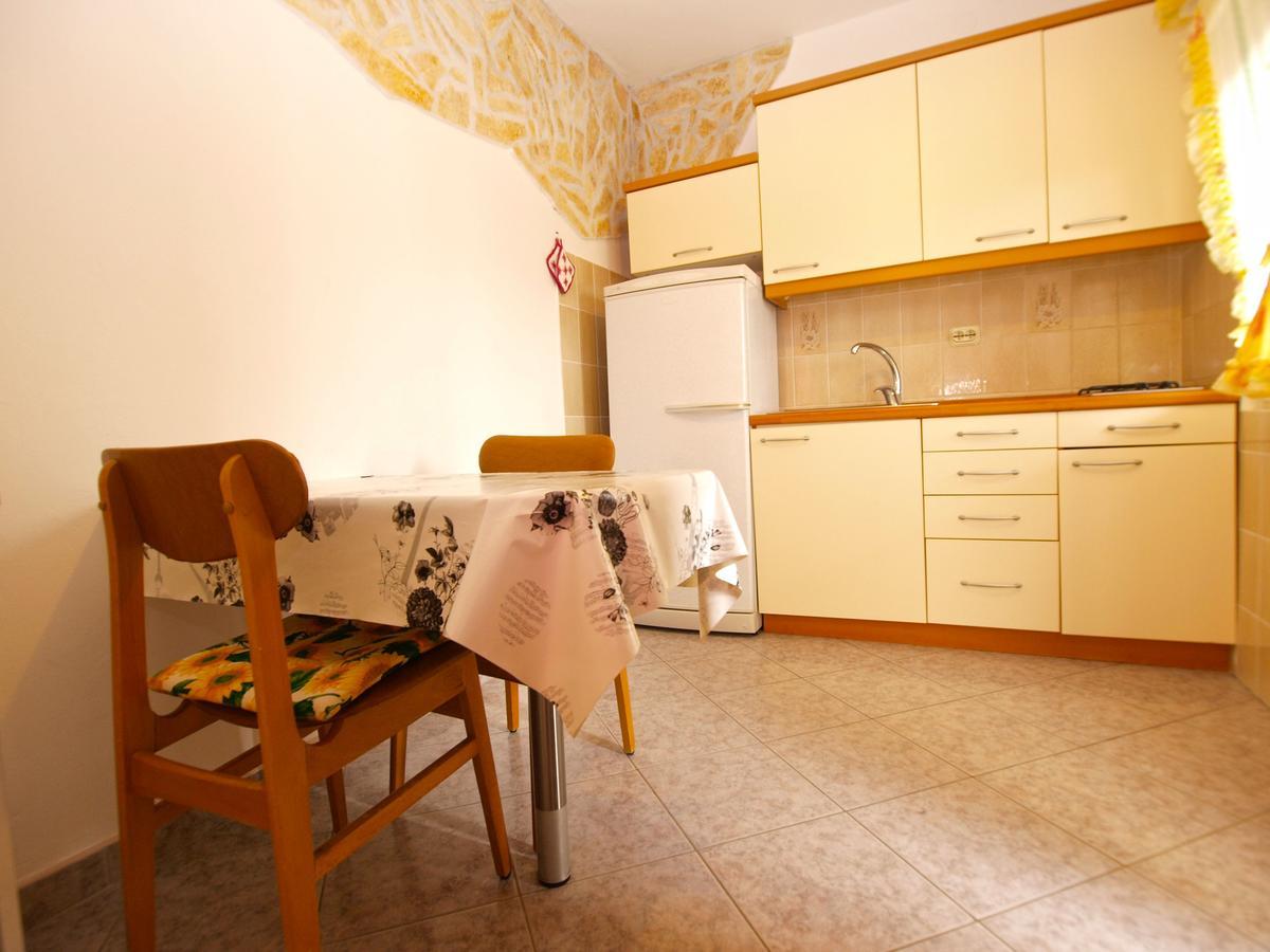 Apartments Luciano 1576 Ližnjan Esterno foto