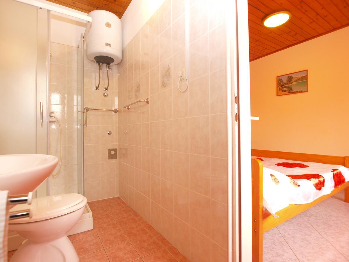 Apartments Luciano 1576 Ližnjan Esterno foto
