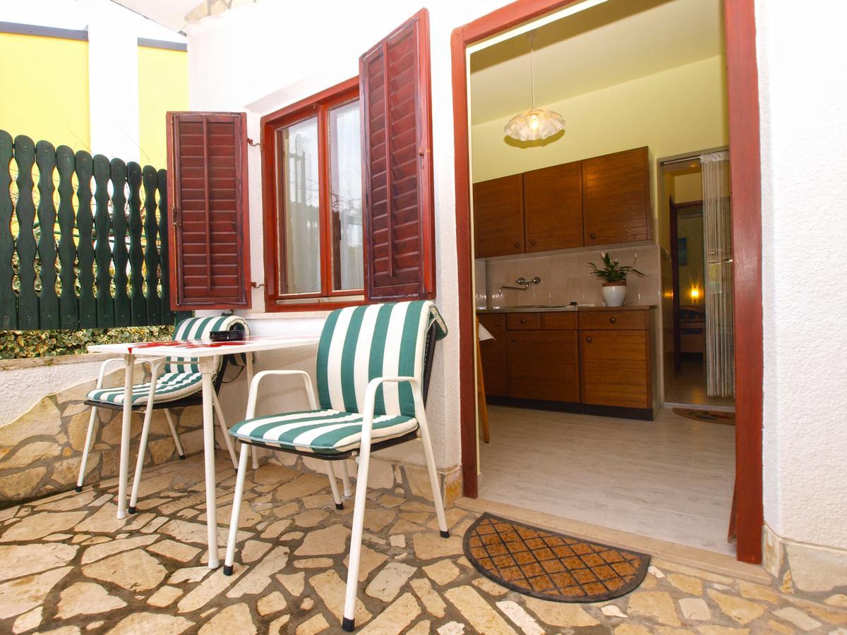 Apartments Luciano 1576 Ližnjan Esterno foto