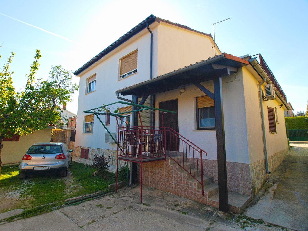 Apartments Luciano 1576 Ližnjan Esterno foto